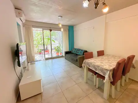 Venta - Departamento 2 ambientes con gran balcón terraza – Villa General Mitre - Permuta