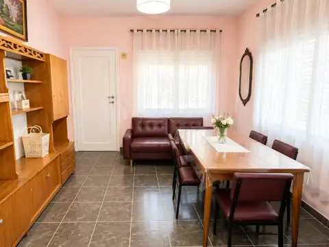 Depto Tipo Casa en Venta 49 años