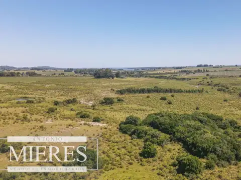 Campo de 23 ha en Ruta 12 Maldonado, Pueblo Edén