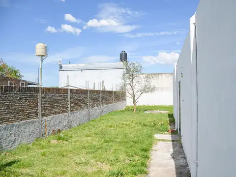 Local en Alquiler en Alvear, USD 650.000