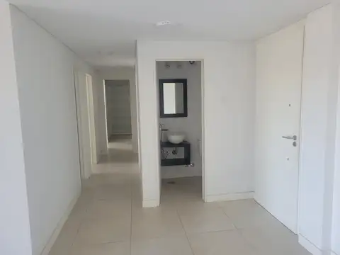 Departamento en Venta con 2 cocheras