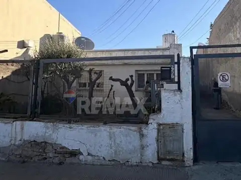 Alvear 200