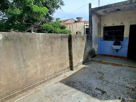 Depto Tipo Casa en Venta 46 años