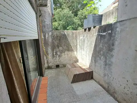 Depto Tipo Casa 3 ambientes con 1 baño