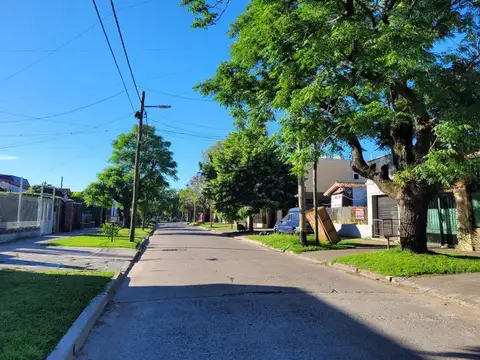 Terreno en Venta en Jose Marmol, USD 160.000