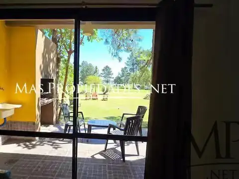 Hotel en Venta en Federacion, USD 880.000