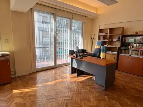 Departamento 5 ambientes con 2 baños