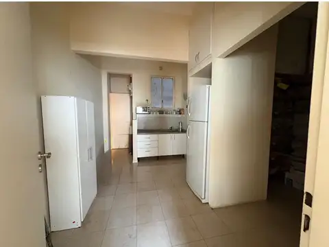 Gran semipiso, apto profesional 5 ambientes balcon