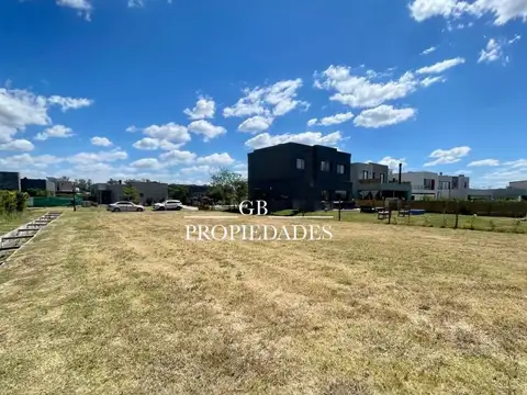 Terreno en Venta de 588,0 m2