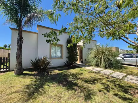 SAN RAFAEL | LOTE 900 M2 | 200 M2  | 3 DORM C/ DEP | PILETA