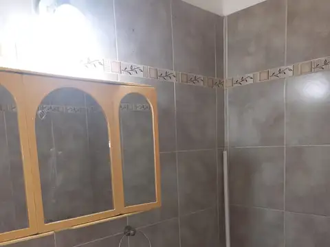 Depto Tipo Casa en Alquiler de 1 dormitorio