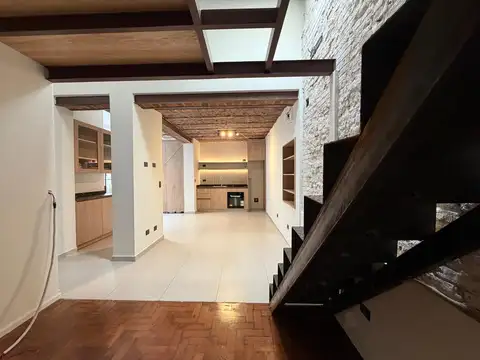 Depto Tipo Casa 3 ambientes con 1 baño
