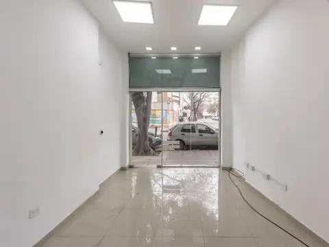 Gallo 1400, Piso 0
