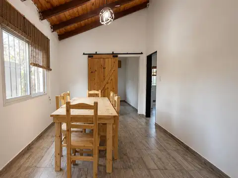 Casa 4 ambientes con 1 baño