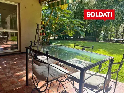 Casa 7 ambientes con 3 baños