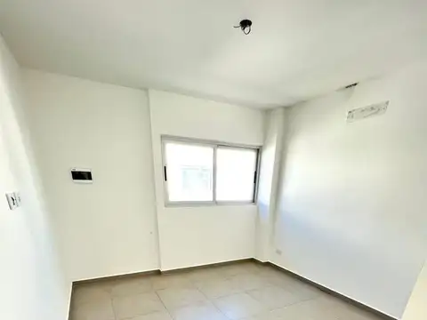 Casa en Alquiler con 1 cochera