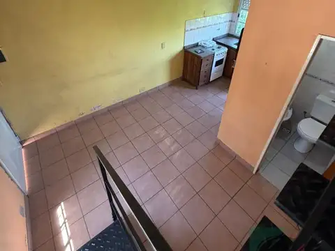Depto Tipo Casa en Alquiler de 1 dormitorio