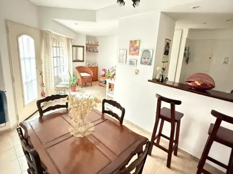Venta de Departamento 2 AMBIENTES TIPO PH  en Colegiales, Capital Federal