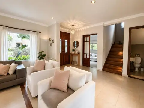 Casa en Venta de 4 dormitorios