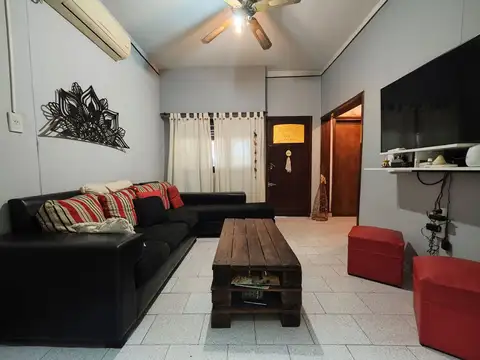 CASA 3 AMBIENTES LOTE PROPIO - Lanús