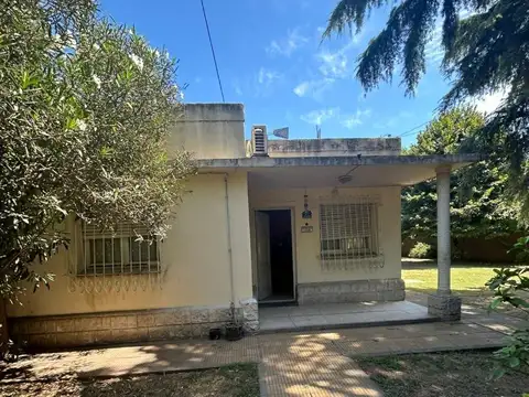 EN VENTA CASA EN AGUSTIN FERRARI