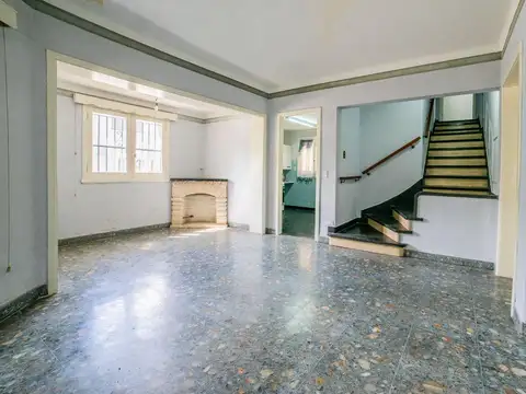 Casa 4 ambientes con 1 baño
