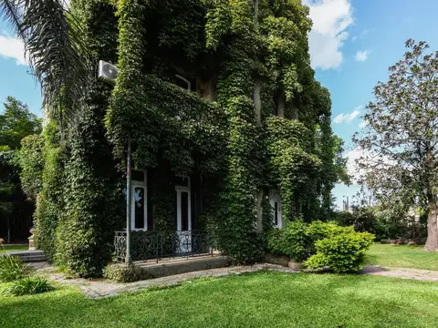 Casa en Venta de 5 dormitorios