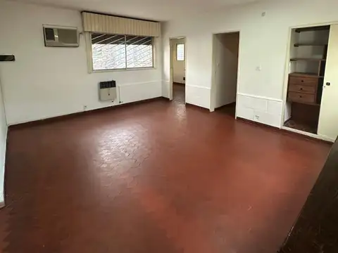 Depto Tipo Casa en Alquiler en Moreno, $ 800.000