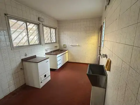 Depto Tipo Casa en Alquiler de 3 ambientes
