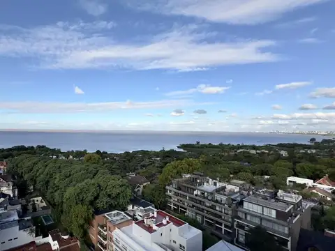 Venta Departamento 4 ambientes 2 cocheras Piso Alto Selene La Lucila
