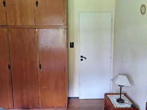 Casa en Alquiler con 4 cocheras