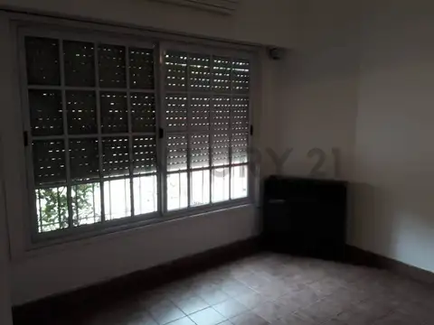 Bruno de Zabala 1400, Piso 0