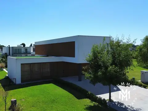 Casa en Venta en Greenville Polo & Resort, USD 530.000