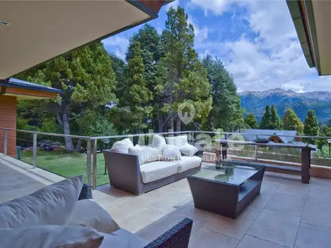 Hermosa casa en venta en Arelauquen