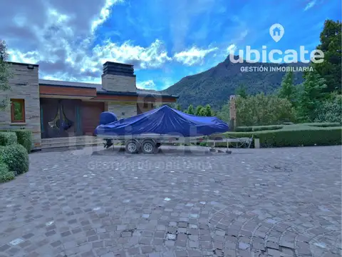 Casa 7 ambientes con 5 baños