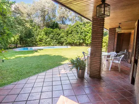 Casa en Venta con cochera