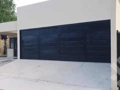 Casa en Alquiler de 2 dormitorios