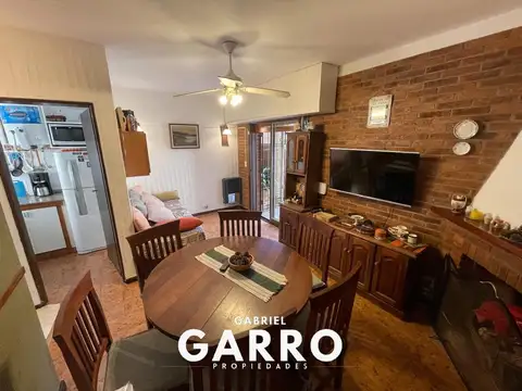 Depto Tipo Casa en Venta de 3 ambientes
