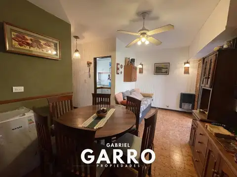 Depto Tipo Casa 3 ambientes con 2 baños