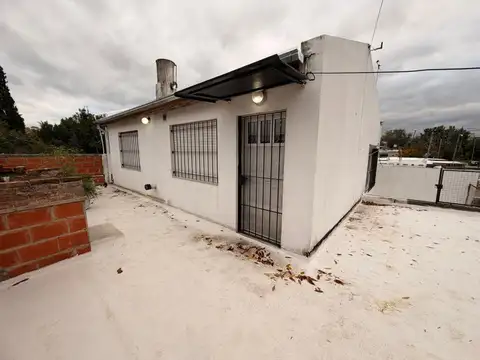 Departamento tipo casa en planta Alta