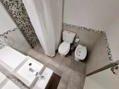 Depto Tipo Casa 3 ambientes con 3 baños
