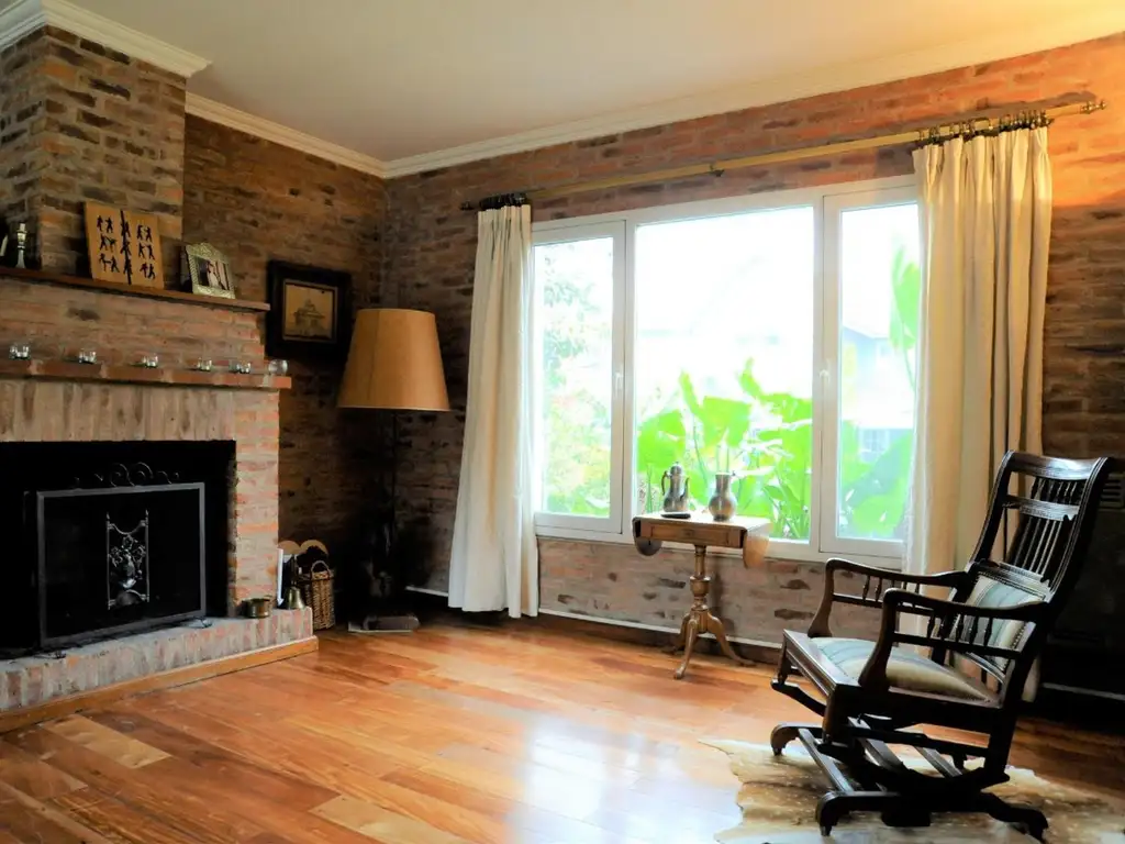 Casa en Venta con cochera