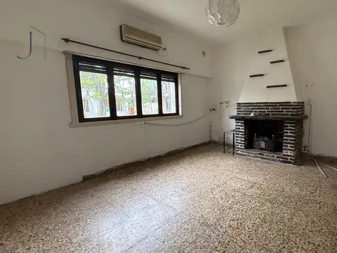 Casa en Alquiler 60 años