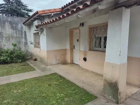CASA 3 AMBIENTES VENTA VILLA LUZURIAGA