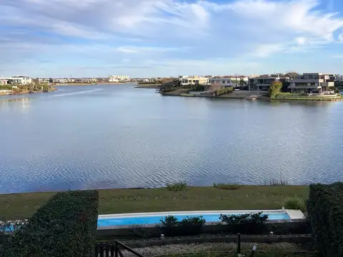 Av. del Golf al 2100