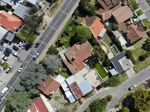 Camino Belgrano e/ 510 y 511