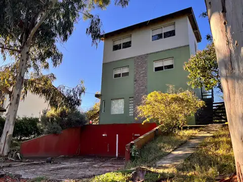 AV.7 ENTRE  PASEOS 139 Y 140