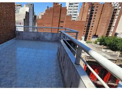 Departamento 7 ambientes con 2 baños