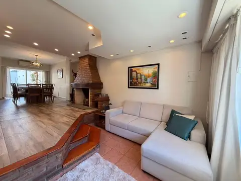 Casa en Venta al Este