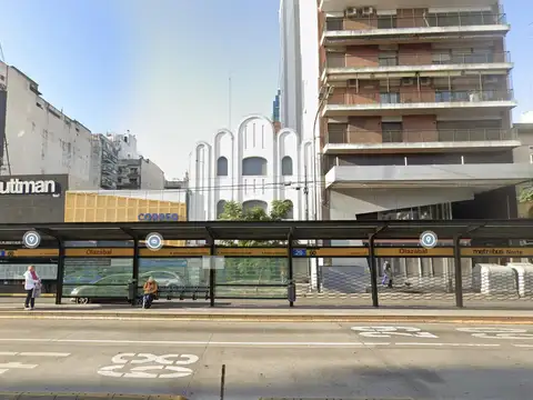 Avenida Cabildo  al 2300